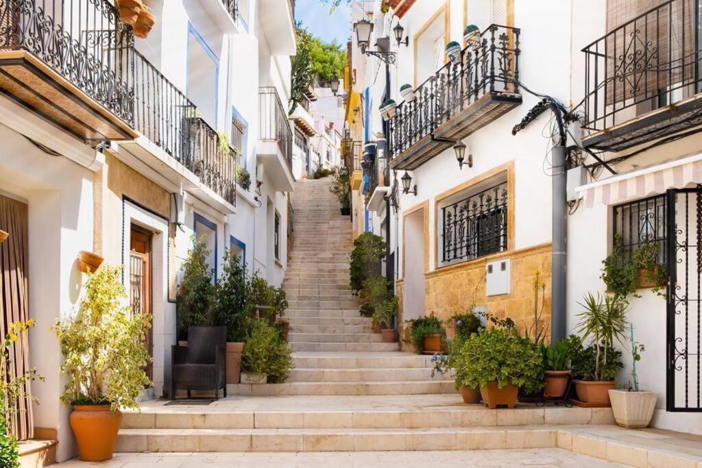 Encantador Apartamento De 3 Habitaciones Con Balcon Alicante Dış mekan fotoğraf
