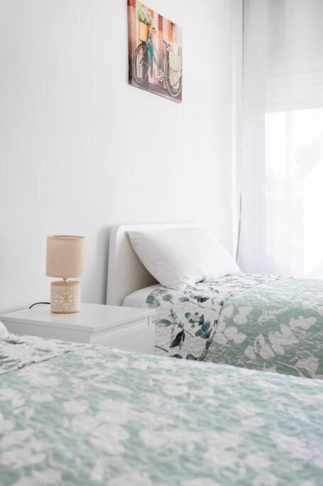 Encantador Apartamento De 3 Habitaciones Con Balcon Alicante Dış mekan fotoğraf